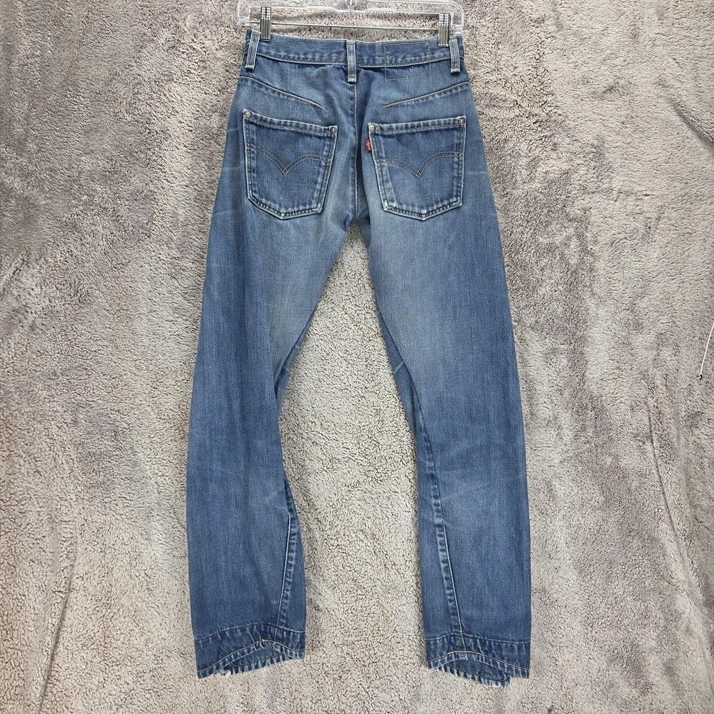 Vintage Levis Engineered Jeans Mens Blue Twisted Zip Fly Medium Wash Fits 26x30